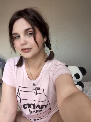 Kikki Live Sex December 13, 2025