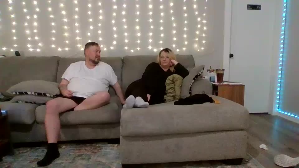 victoriaandjesse Live Sex December 17, 2025