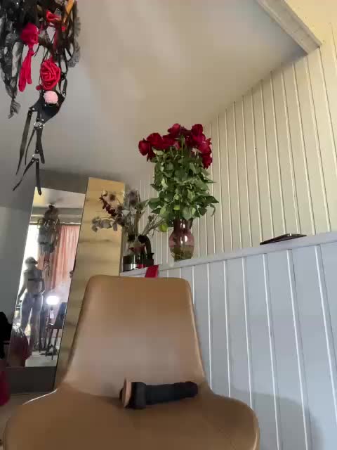 Lina69Femdom Live Sex August 23, 2025