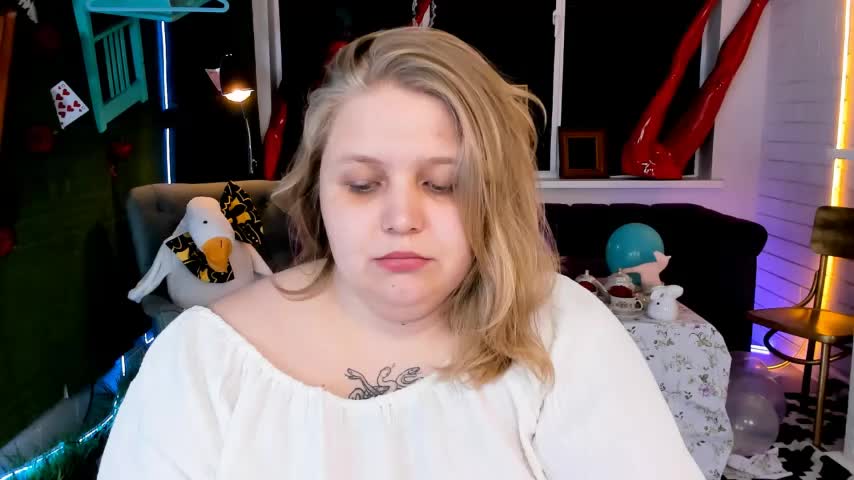 SladaDell Live Sex December 18, 2025