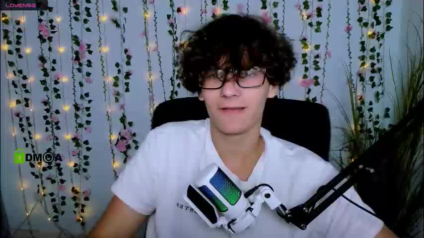 den_rich Live Sex December 15, 2025