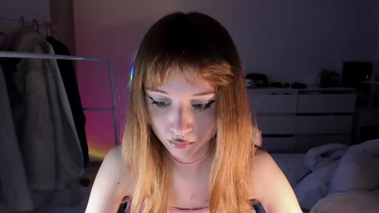 mnepohuyy Live Sex December 14, 2025