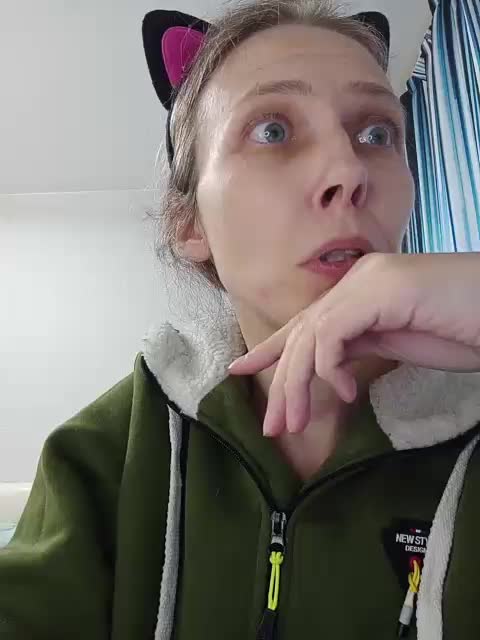 -Queen-Margo- Live Sex December 14, 2025