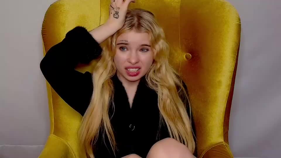 missslola Live Sex December 13, 2025