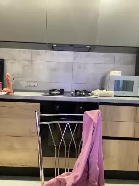 A1ka Live Sex December 14, 2025