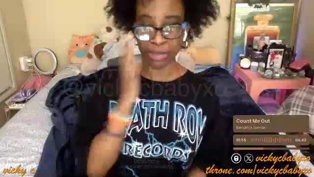 viiickyyy Live Sex December 13, 2025