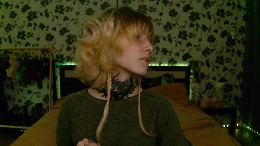 Littlespacemouse Live Sex December 17, 2025