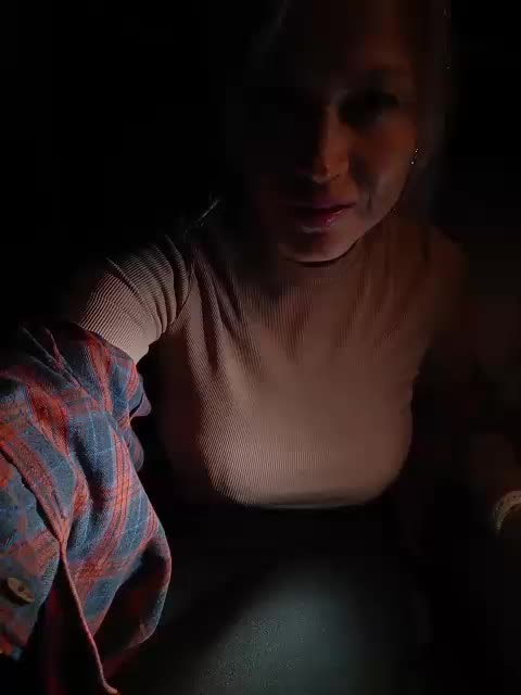 Milfa_hot Live Sex December 17, 2025