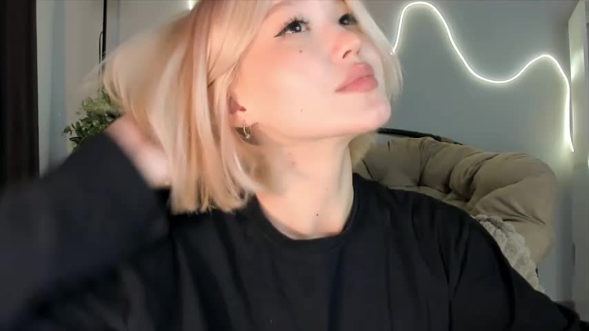 milli_sun_ Live Sex December 17, 2025