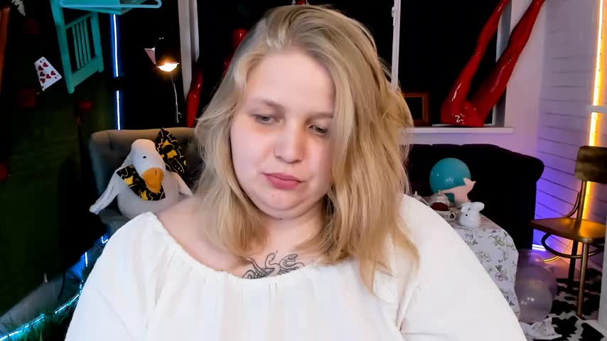 SladaDell Live Sex December 18, 2025