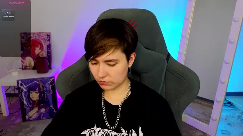 CharlieeAdams Live Sex December 14, 2025