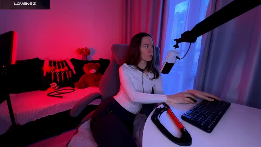 SharkyBaby Live Sex December 13, 2025