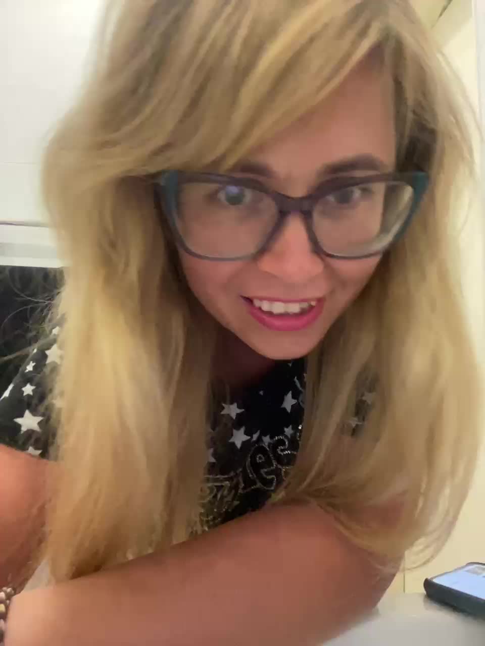 Elegant00Girl Live Sex December 17, 2025