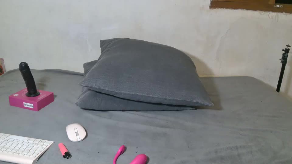 mistressmilly32 Live Sex December 14, 2025