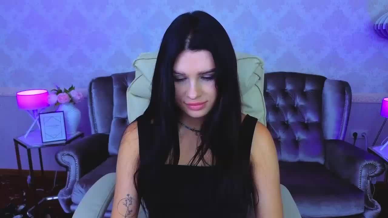 NeylaCharm Live Sex December 14, 2025