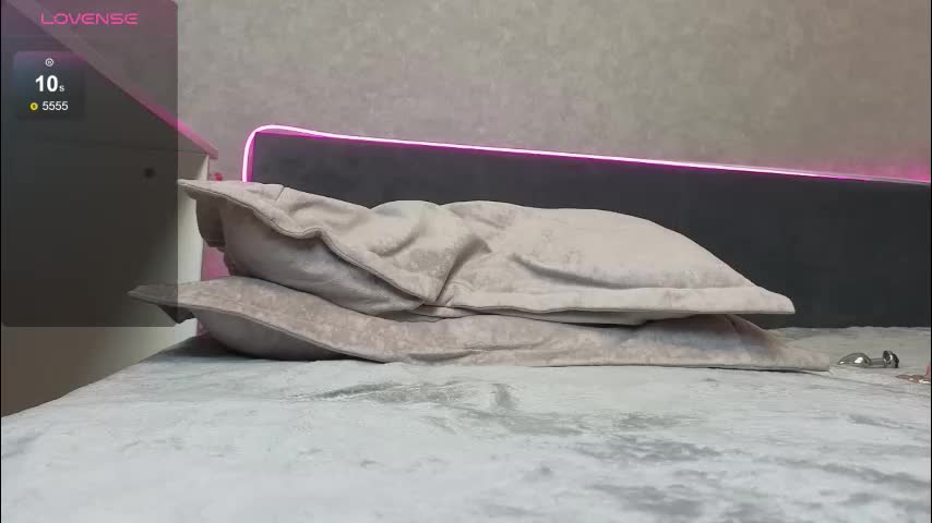 kikiolovely Live Sex December 14, 2025