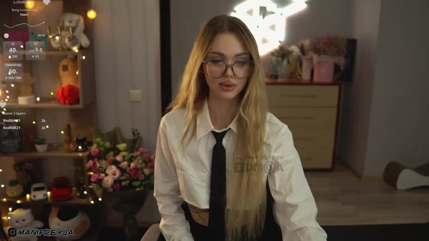 ManiFreyja Live Sex December 15, 2025