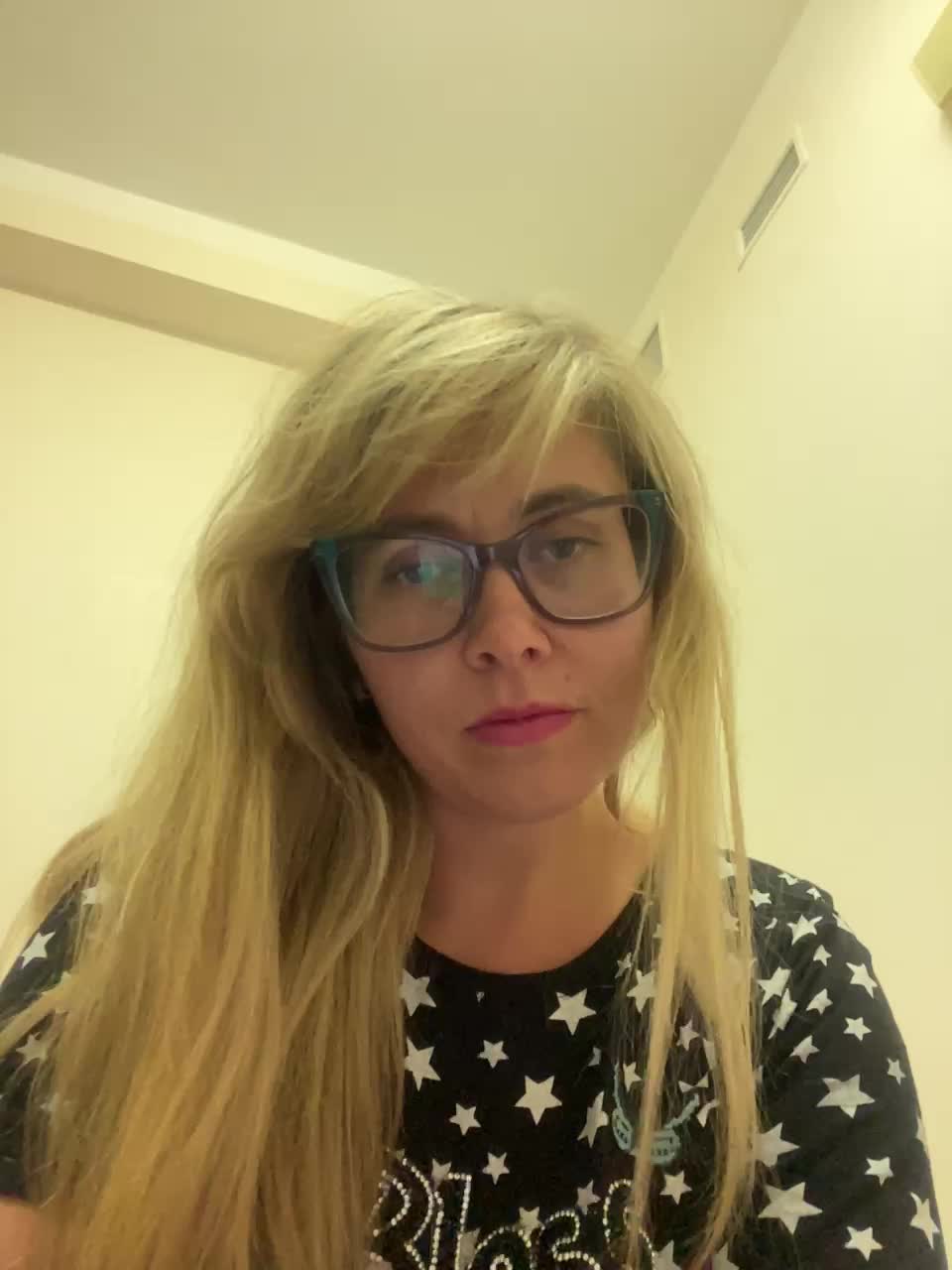 Elegant00Girl Live Sex December 17, 2025