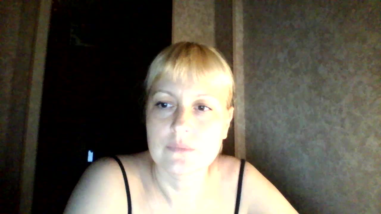 krisss2016 Live Sex December 14, 2025