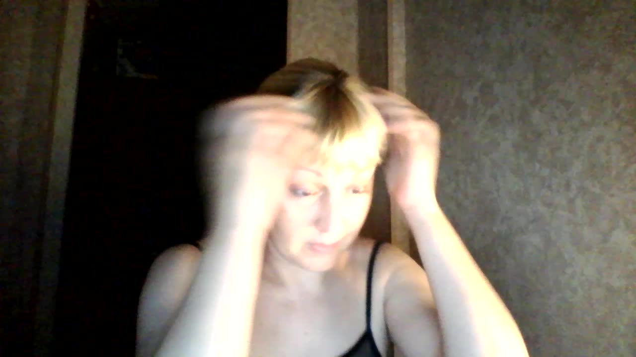 krisss2016 Live Sex December 14, 2025