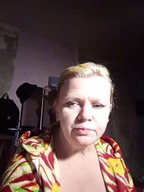 -WhiteQueen- Live Sex December 13, 2025