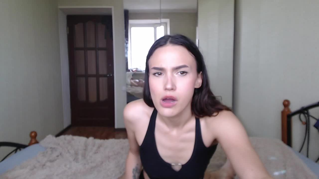 Iloniyaa Live Sex December 18, 2025