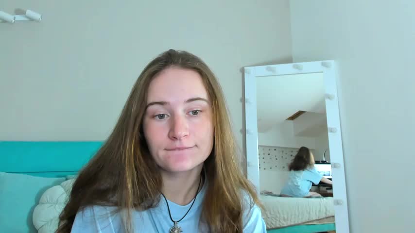 L1ittle_kitty_ Live Sex December 13, 2025