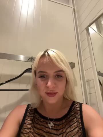 LikaCat Live Sex December 18, 2025