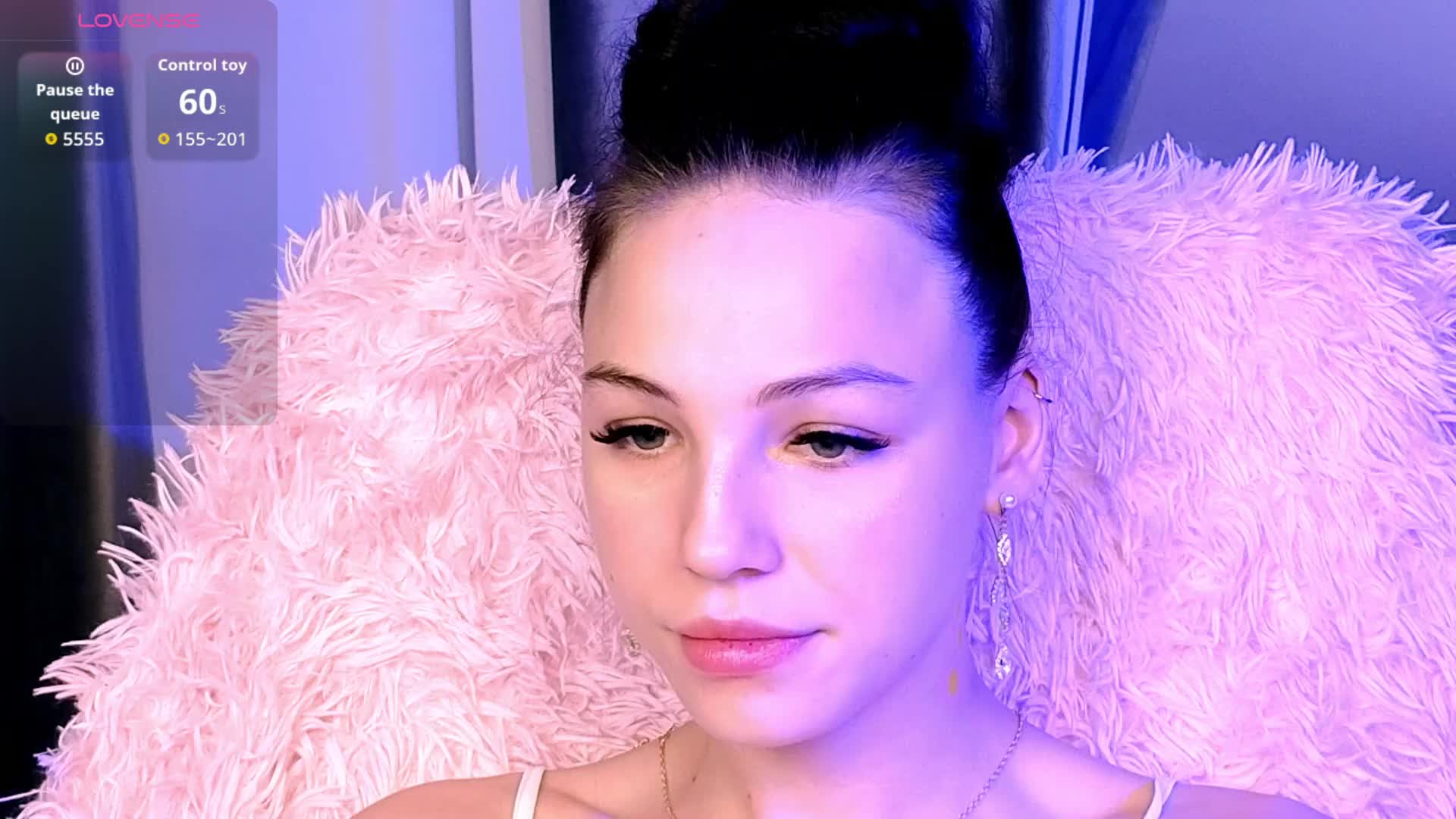 EmilyLuxxxury Live Sex December 19, 2025