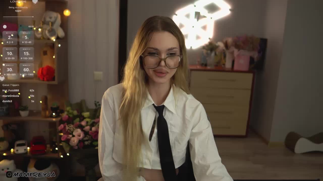 ManiFreyja Live Sex December 15, 2025