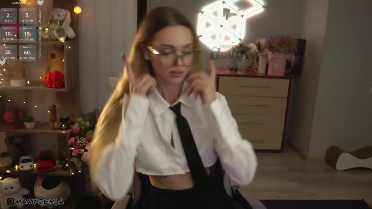 ManiFreyja Live Sex December 15, 2025