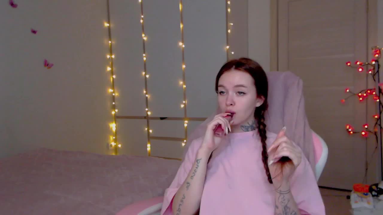 NaughtyMable Live Sex December 14, 2025