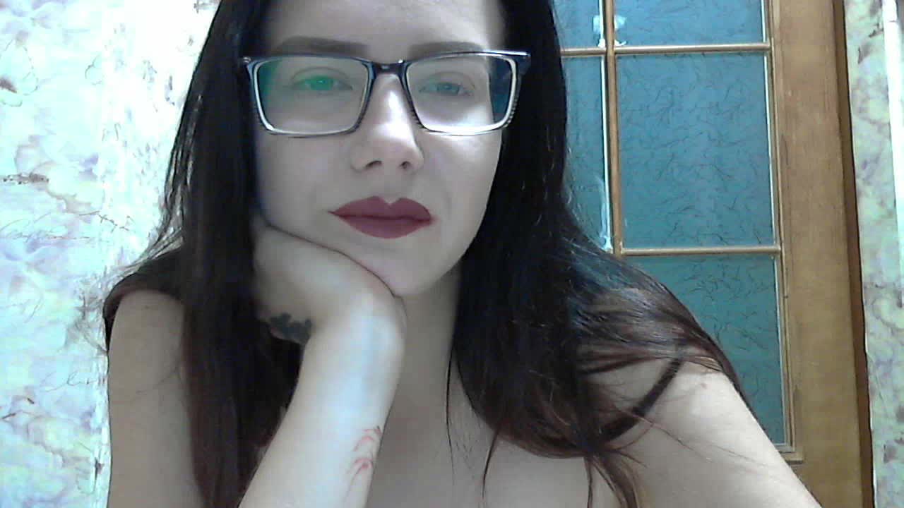 Val-Stephie Live Sex December 14, 2025