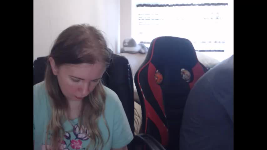 jenisandpeter Live Sex December 15, 2025