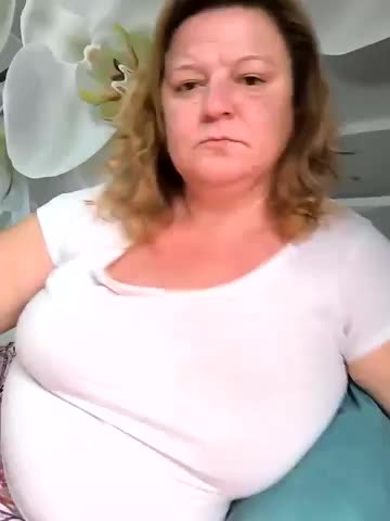 jusichka Live Sex December 14, 2025