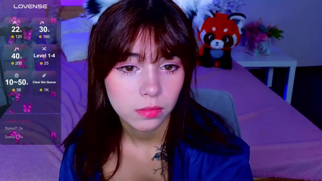 CoralineJones Live Sex December 18, 2025