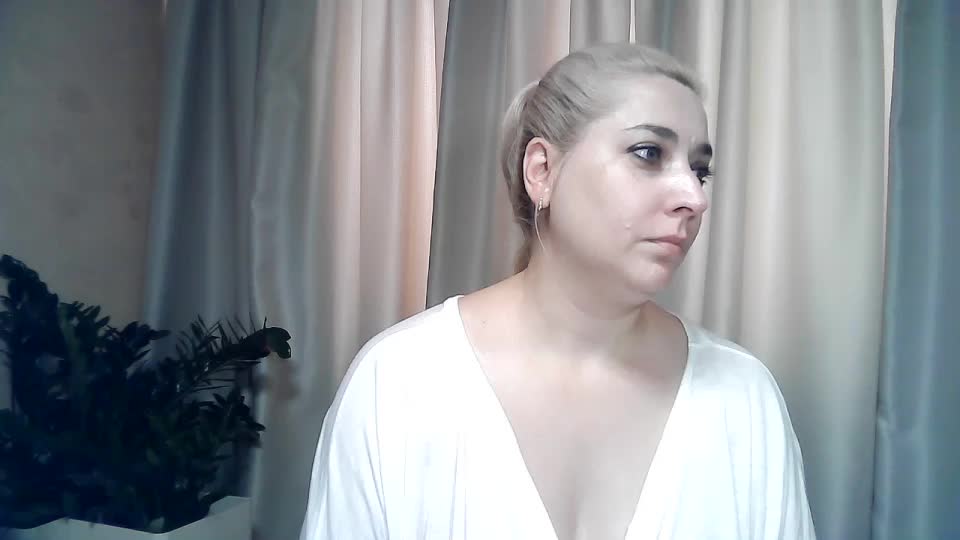 KickaIricka Live Sex December 13, 2025