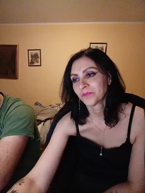 WikiBitch Live Sex December 14, 2025