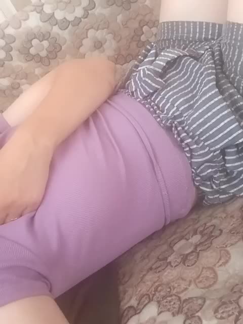 AlinkaSm28 Live Sex December 13, 2025