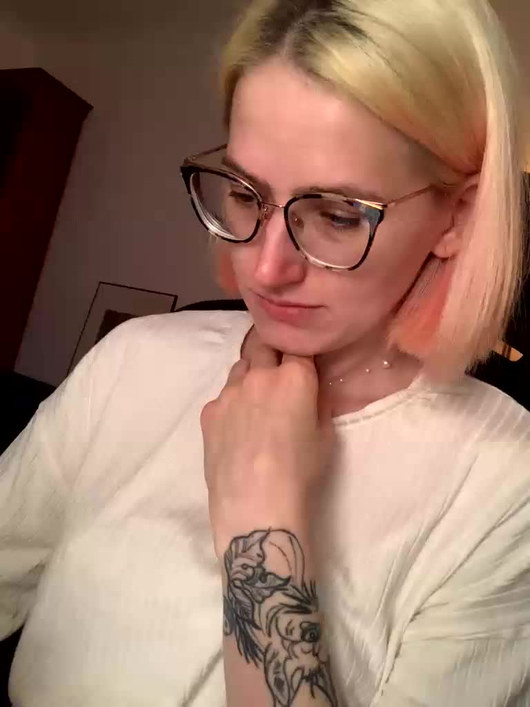 Sexy-Sweets Live Sex December 15, 2025