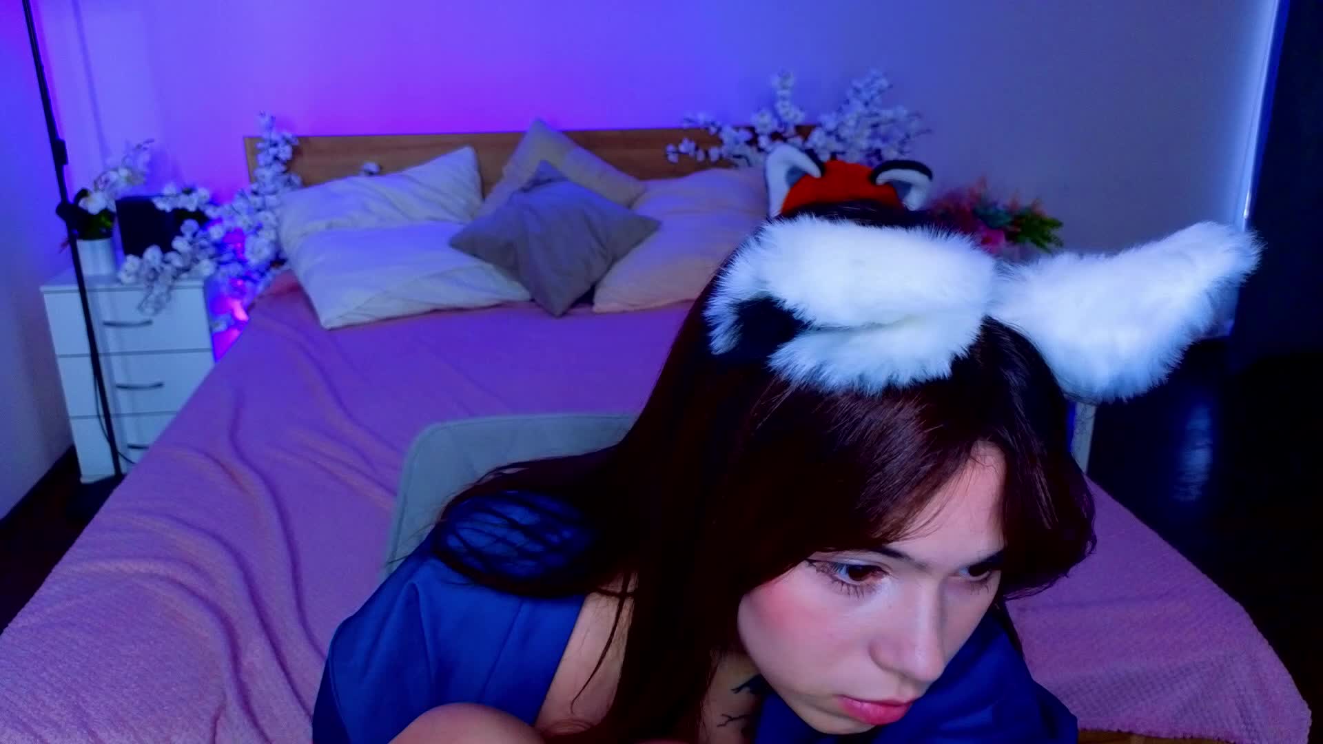 CoralineJones Live Sex December 18, 2025