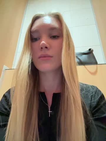 MariaTull Live Sex December 17, 2025