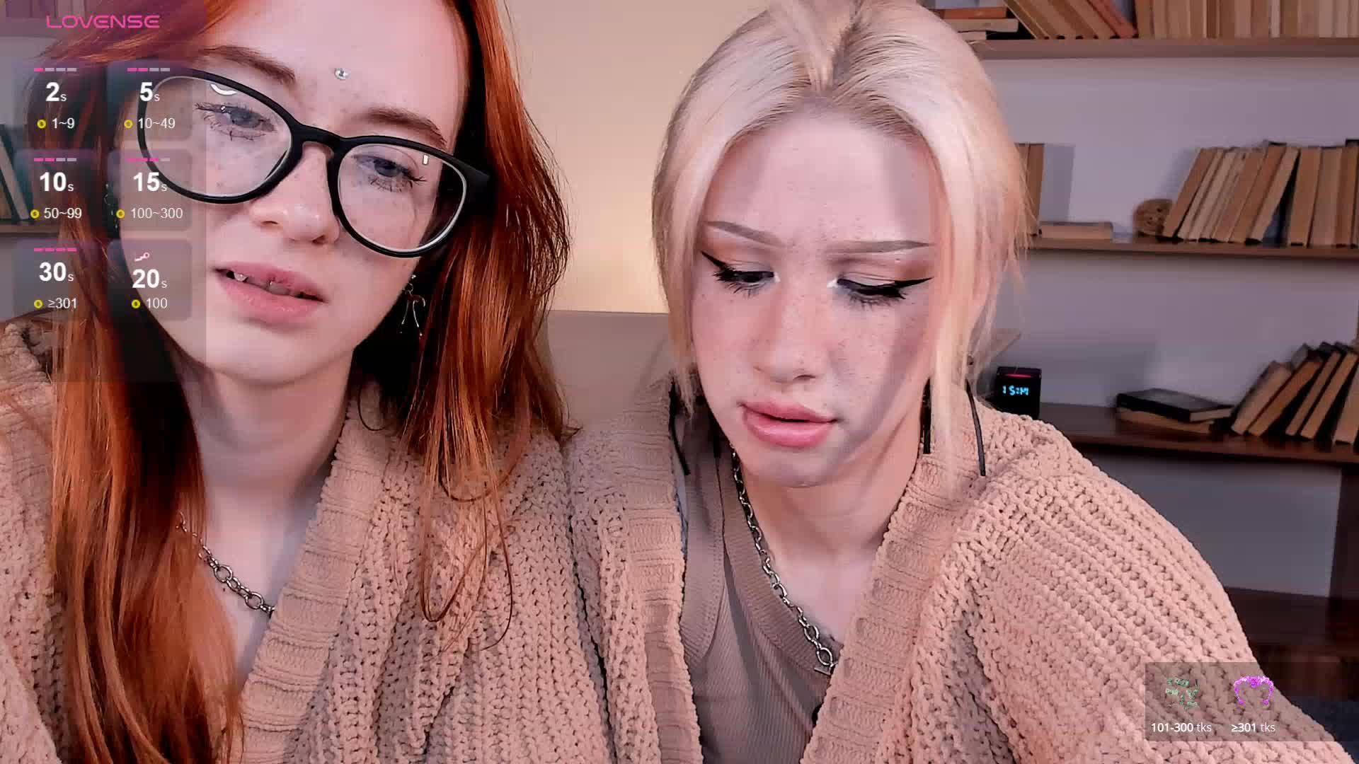 Necucubi Live Sex December 17, 2025