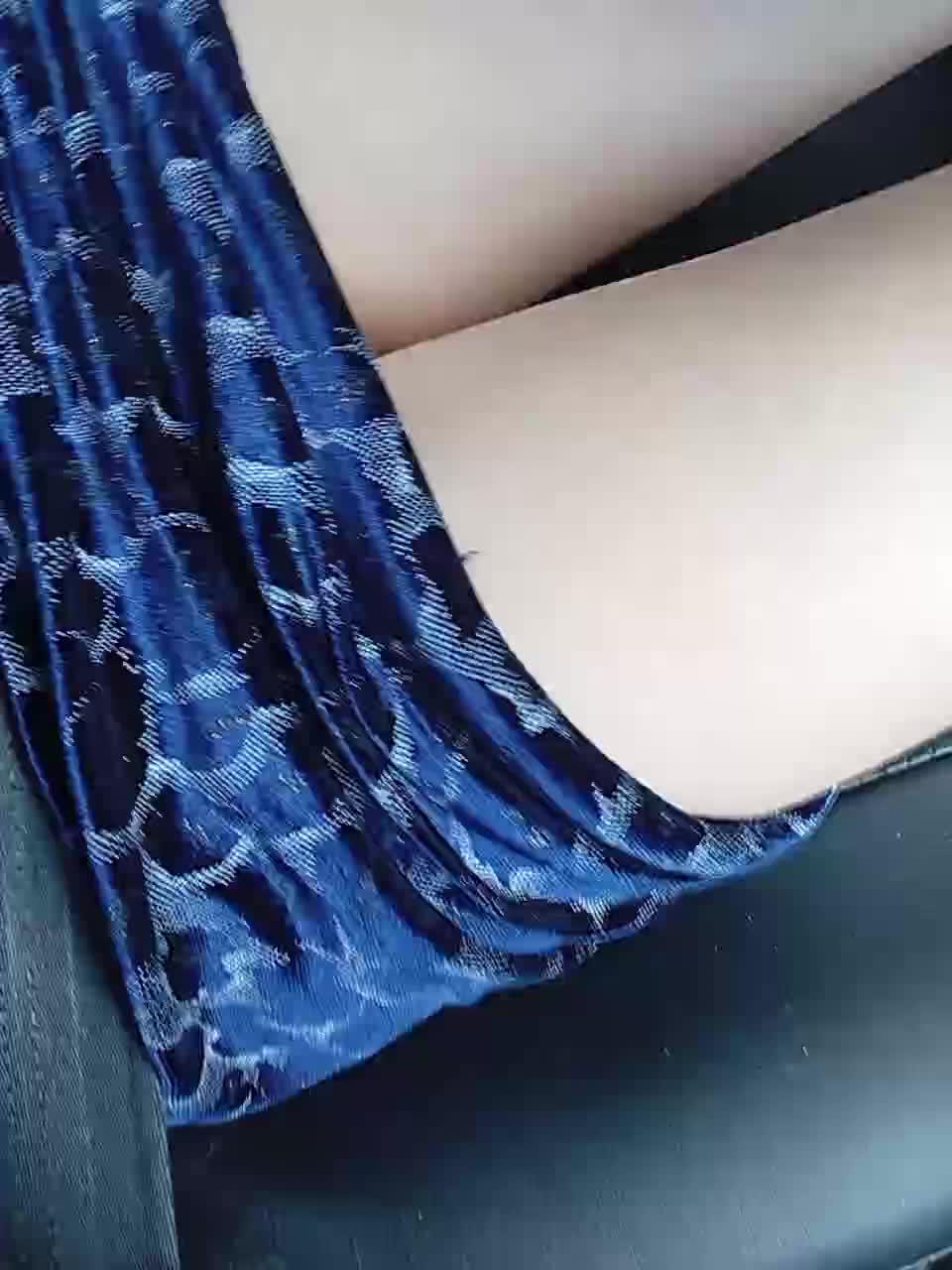 Yna-and-Yn Live Sex December 17, 2025