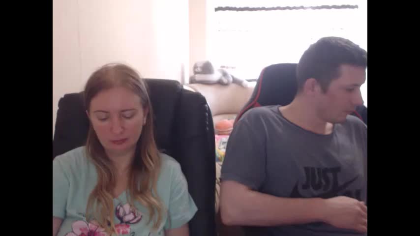 jenisandpeter Live Sex December 15, 2025