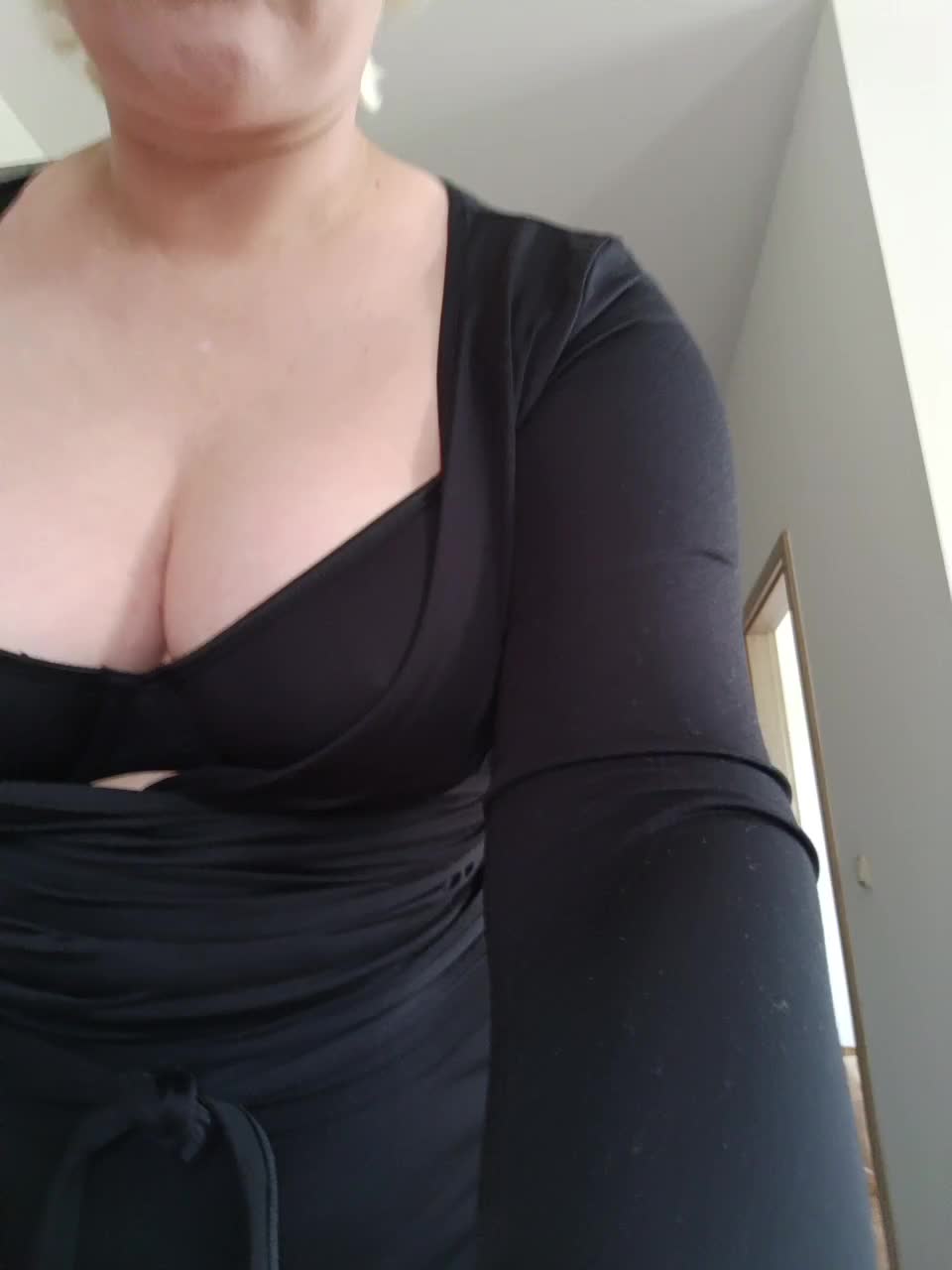 Vika211 Live Sex December 17, 2025