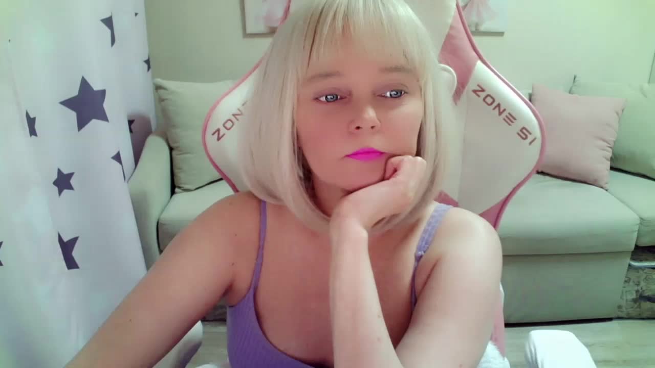 ChristieRoses Live Sex December 13, 2025