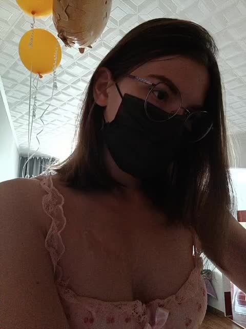 DarkCherry Live Sex December 13, 2025