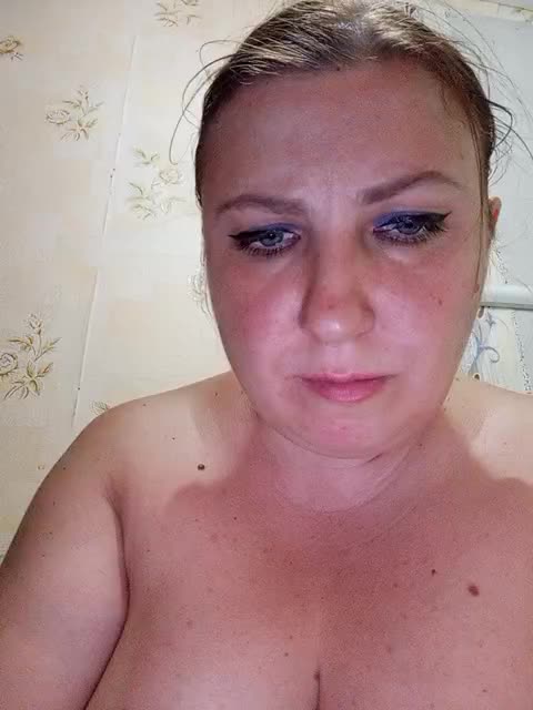 Konfetka80 Live Sex December 15, 2025