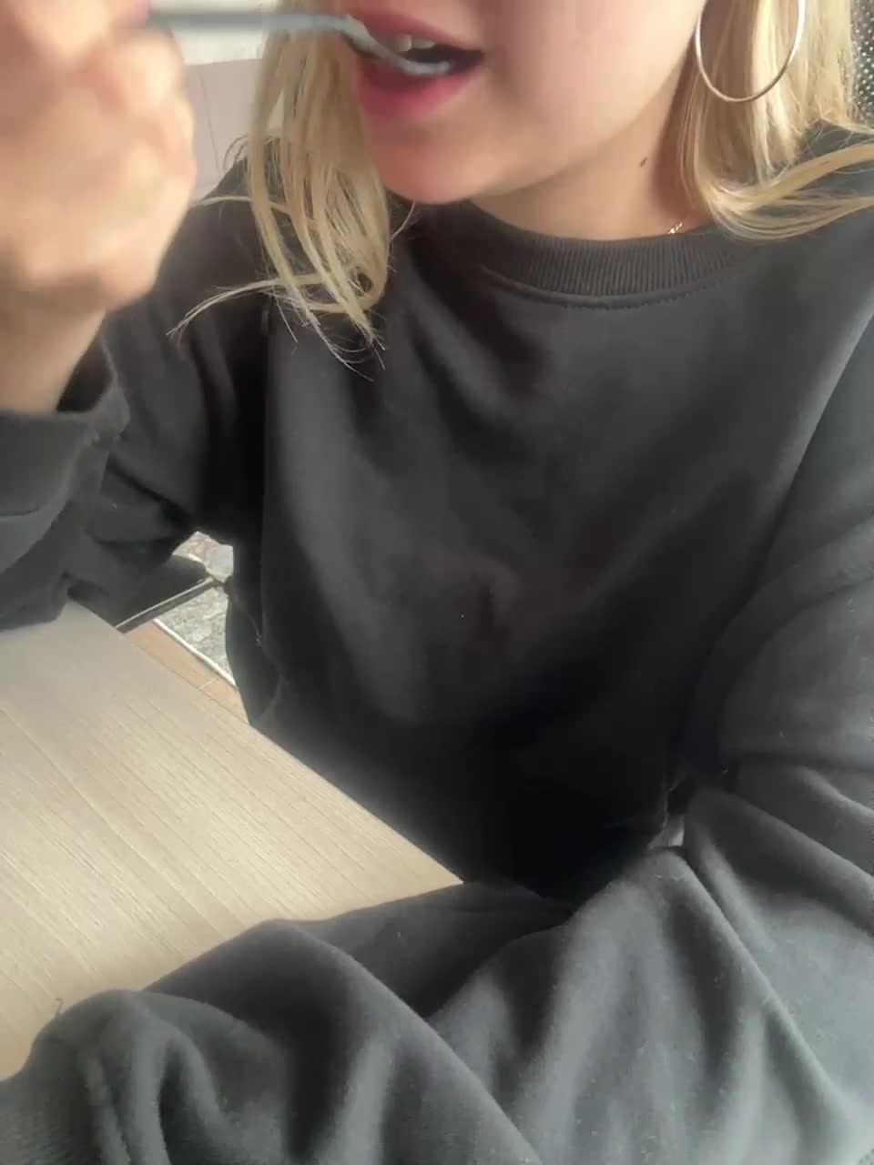 alinchikb Live Sex August 25, 2025